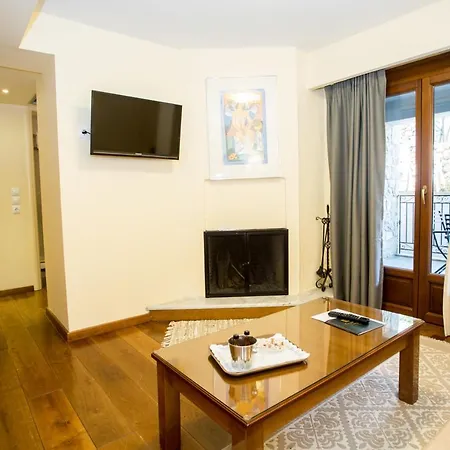 Ξενοδοχείο ελλήνων θέα Αράχωβα