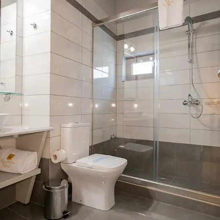 Ξενοδοχείο ελλήνων θέα Αράχωβα