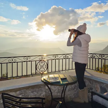 ελλήνων θέα 4* Αράχωβα