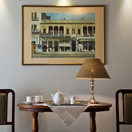 ελλήνων θέα Ξενοδοχείο