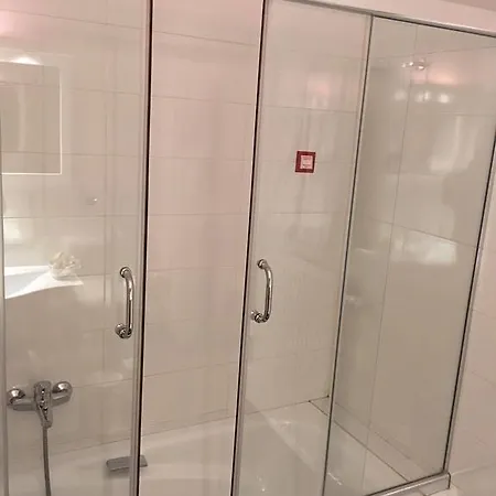 Hotell Ellinon Thea 4*