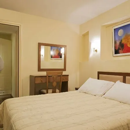 Hotell Ellinon Thea 4*