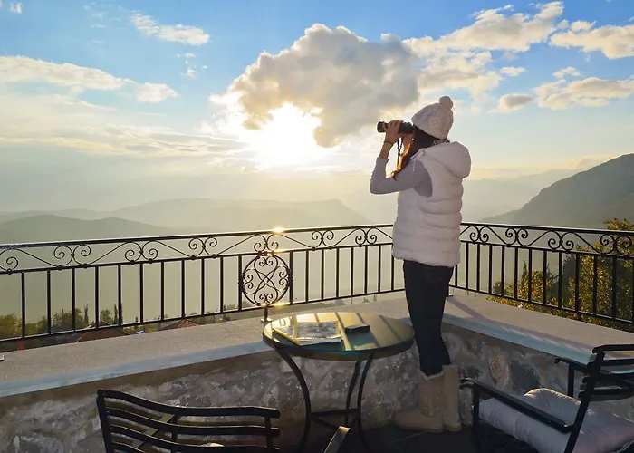 ελλήνων θέα 4* Αράχωβα