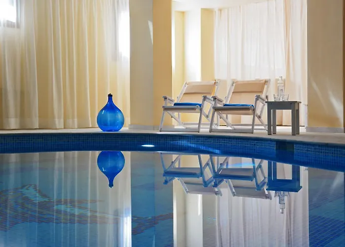 Ξενοδοχείο ελλήνων θέα 4*