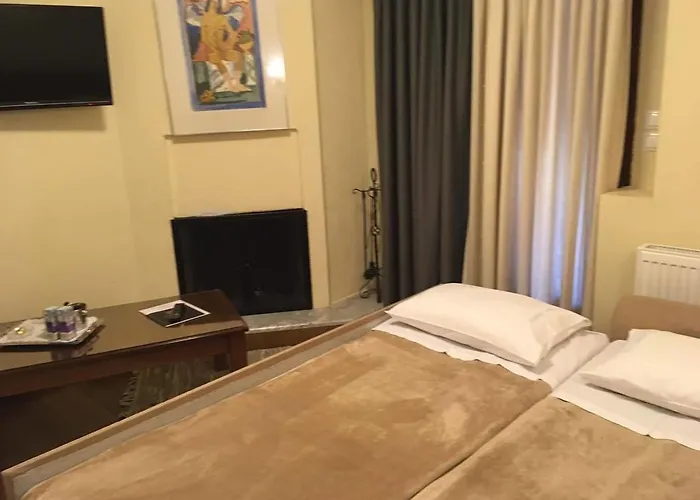 Ξενοδοχείο ελλήνων θέα Αράχωβα